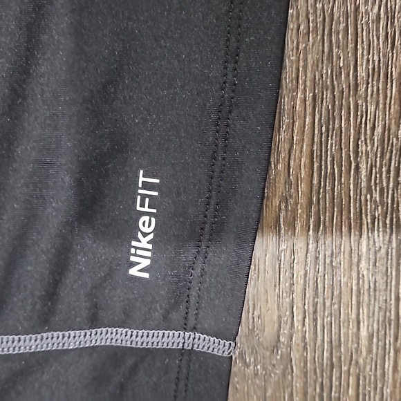 Nike pro fitted - Picture 4 of 5